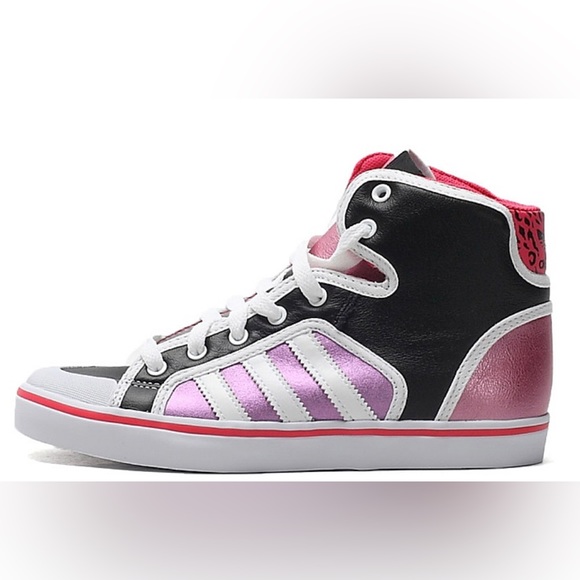 adidas Shoes - Adidas Hightop SZ 7